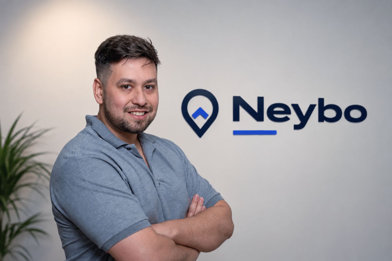 Mauricio Velázquez, fundador de Neybo